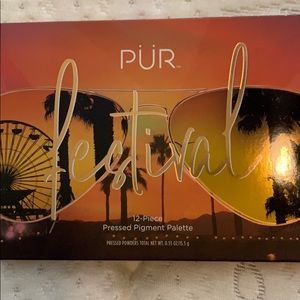 Brand new in packaging eye shadow palette